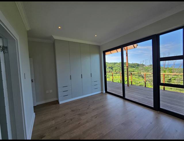 4 BEDROOM HOUSE FOR SALE IN NEW SALT ROCK CITY